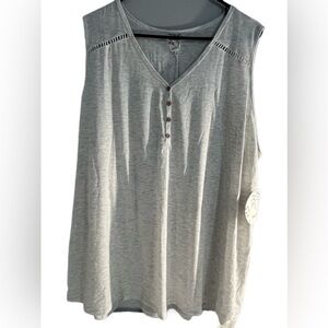 Naif Solid Print Soft Stretch Sleeveless Casual Grey V-neck Top Size 3X NWT